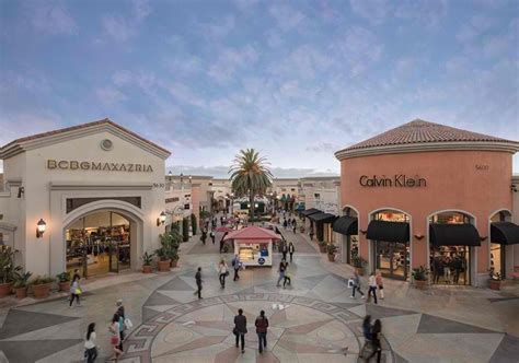 carlsbad premium outlets san diego